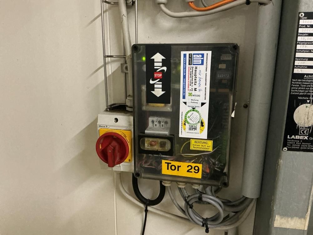 2000 Labex 1000 High speed shutter door