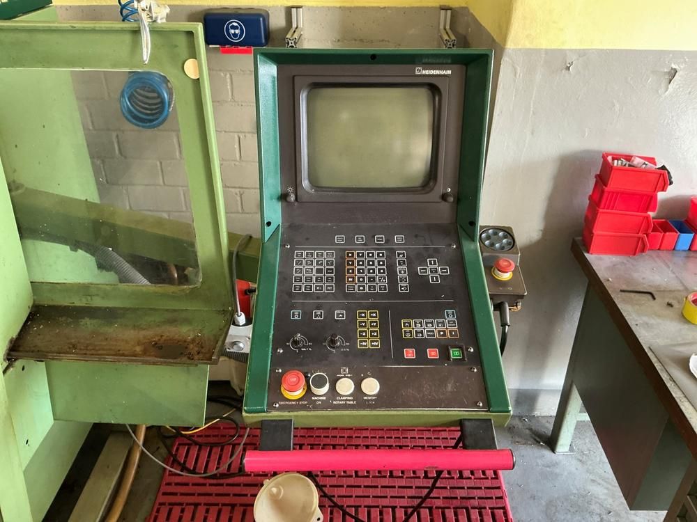 1987 MAHO MH 600 T CNC milling machine