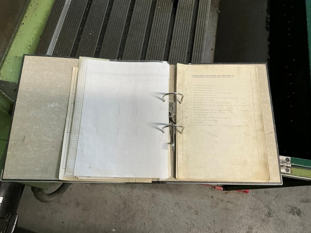 Weinbrenner TS 4 Guillotine shear