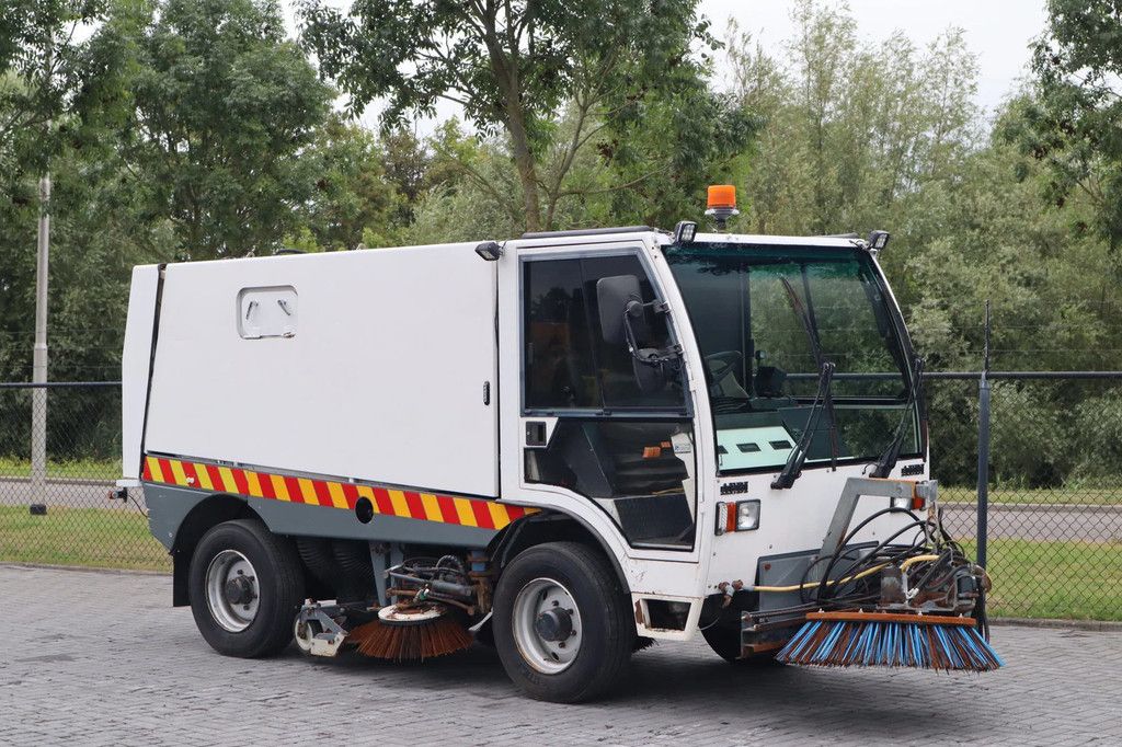 AEBI MFH 5000 | FRONT BRUSH | 1.000 L TANK | SWEEPER