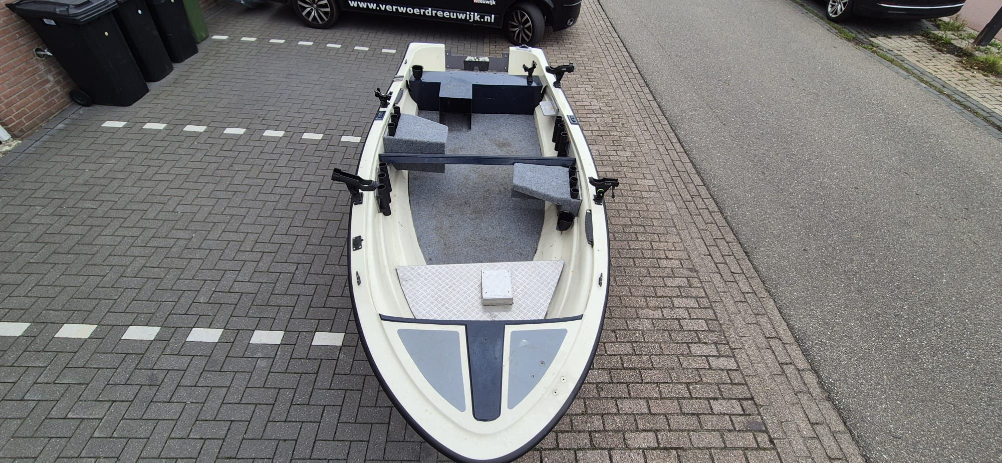 Nette Vissersboot polyester SPRO