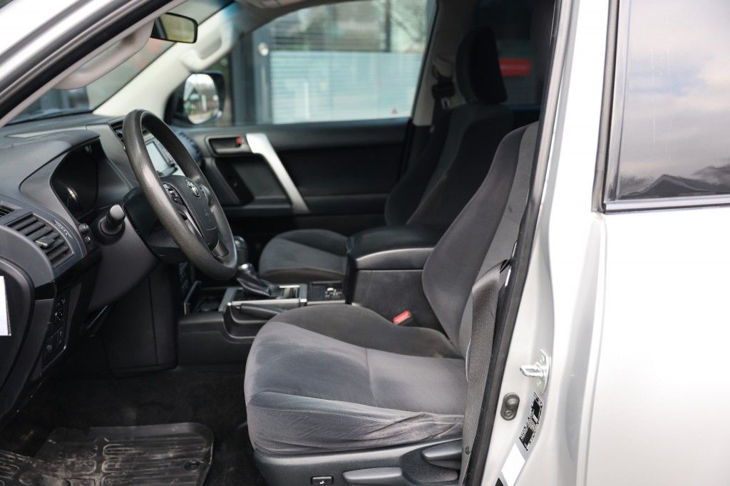 Toyota Landcruiser 150 2.8 D-4D 3DRS COMFORT A/T VAN