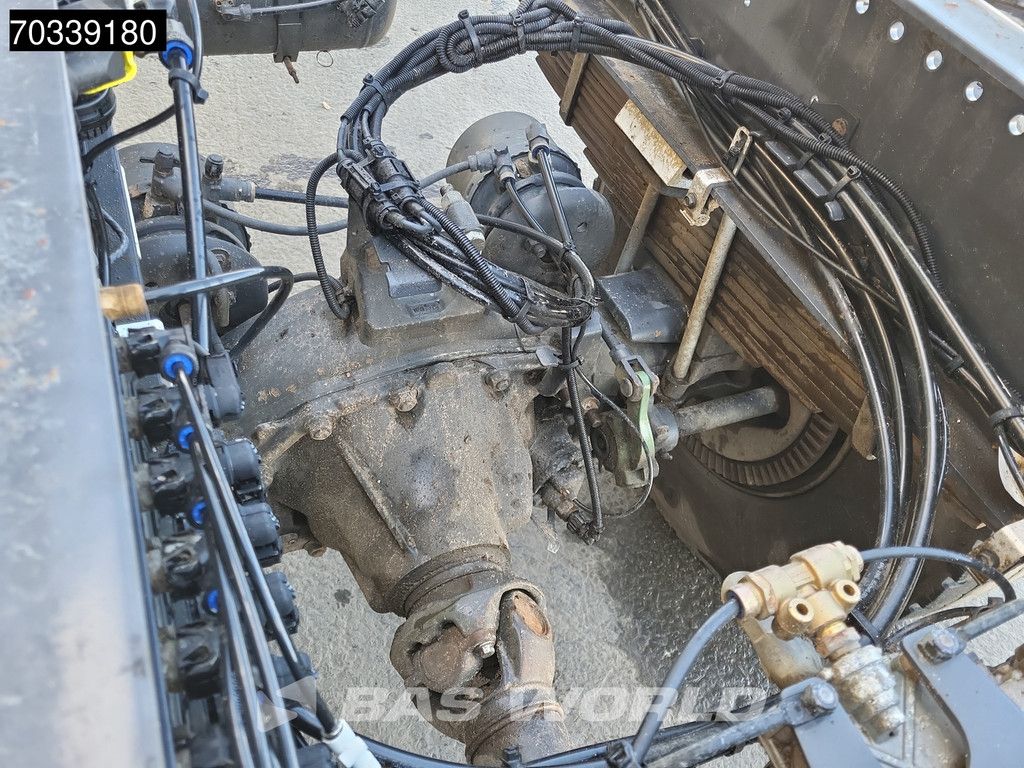 Scania P410 4X4 4x4 chassis 3950mm Wheelbase PTO Full Steel suspension Big-Axle Euro 6