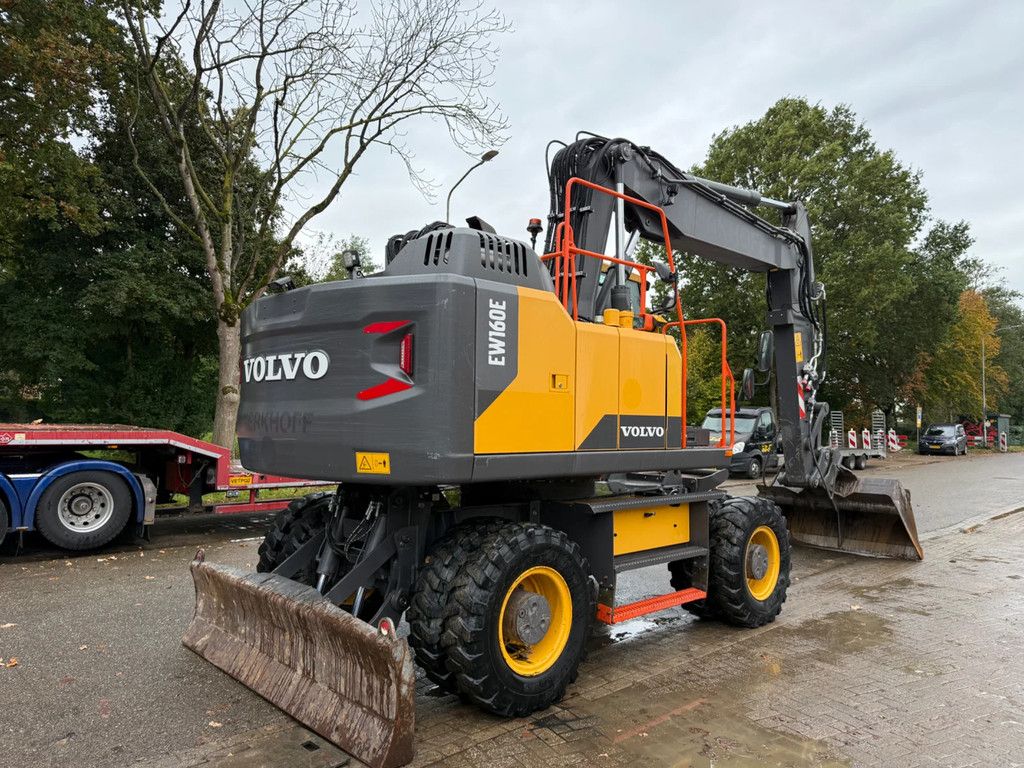 Volvo EW160E