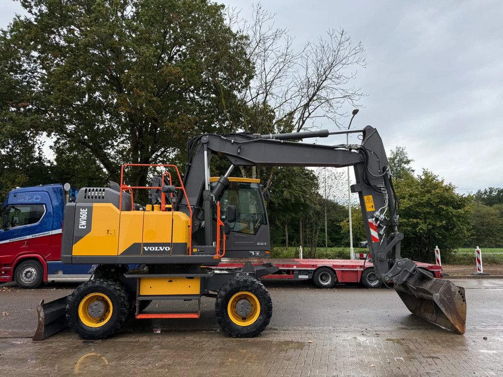 Volvo EW160E