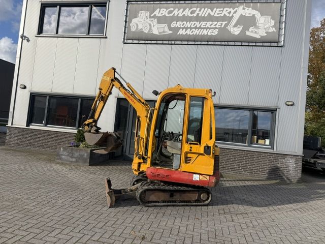 Takeuchi TB016 bj05 1.7T Minigraver Minikraan