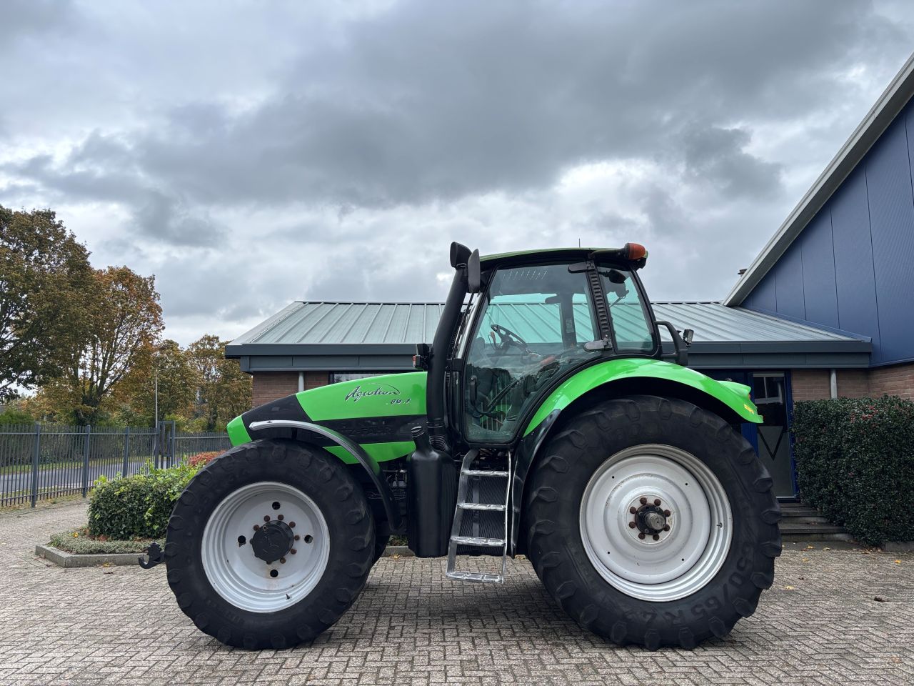 DEUTZ FAHR Agrotron 180.7 Profiline
