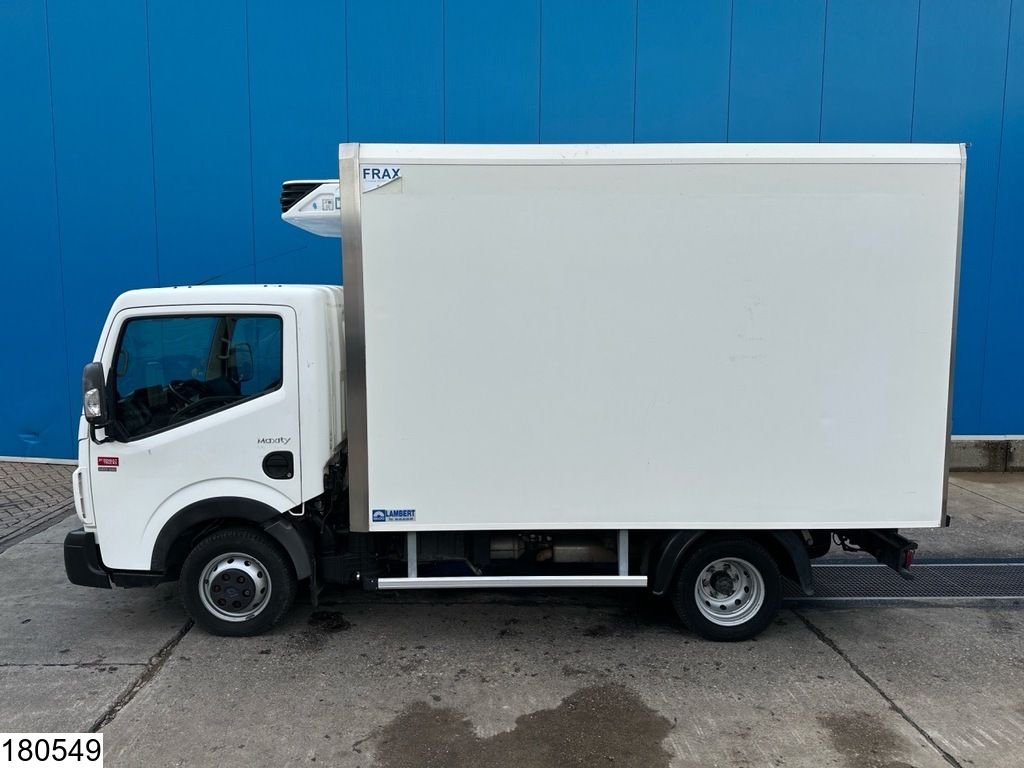 Renault Maxity Maxity 140 Dxi EURO 5, Carrier