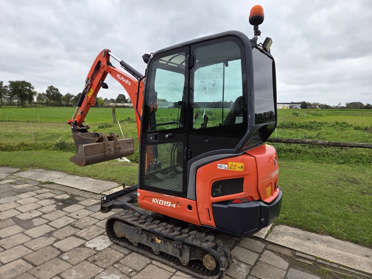 Kubota KX019-4 (2019) minigraver