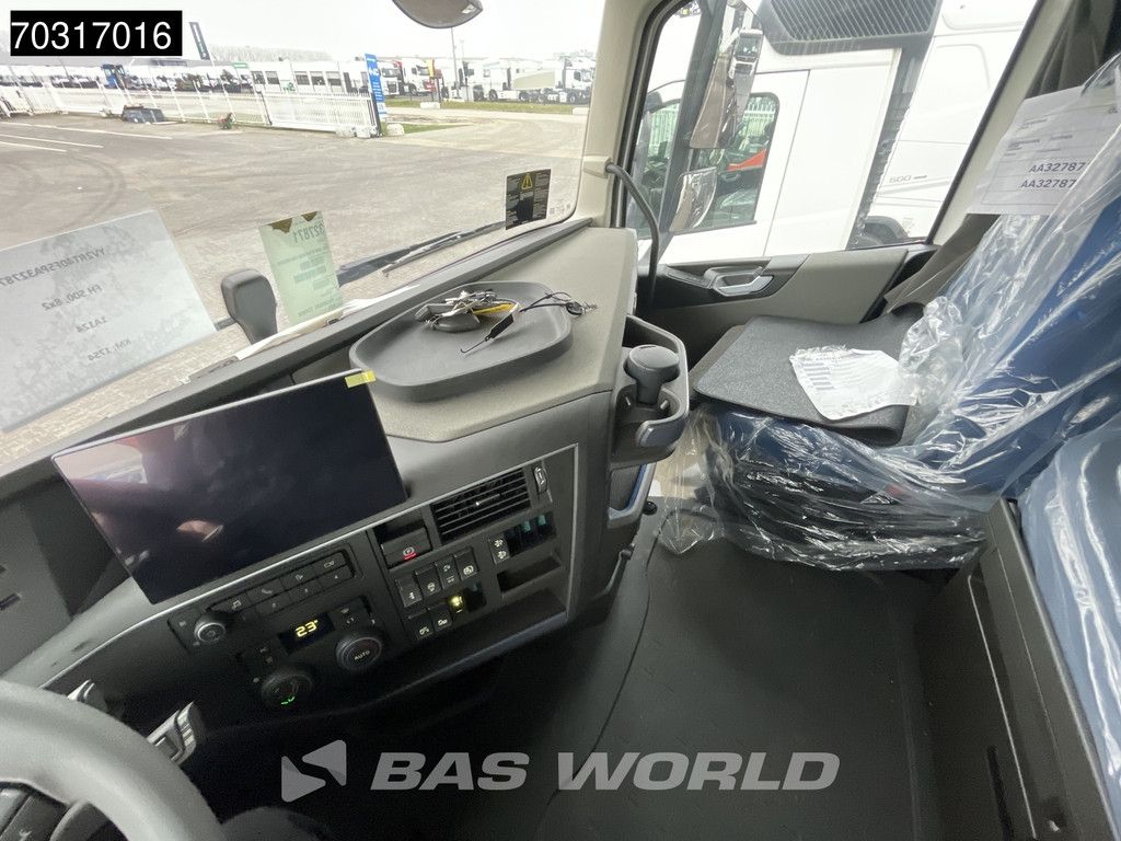 Volvo FH 500 8X2 NEW! FASSI F705R2.28 HXP Techno Crane + L224 Jib + Winch Lift+steering Euro 6