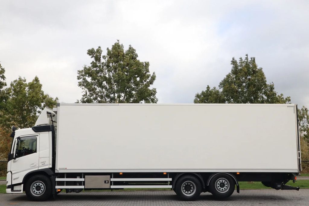 Volvo FM 380 6X2 | INSULATED + HEATING | 9.80 M BOX | EURO 6