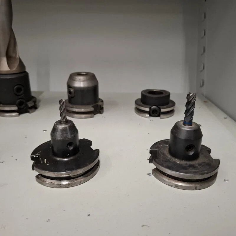 Overige Diverse gereedschapshouders – circa 24 stuks
