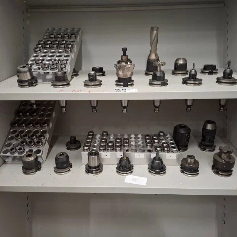 Overige Diverse gereedschapshouders – circa 24 stuks
