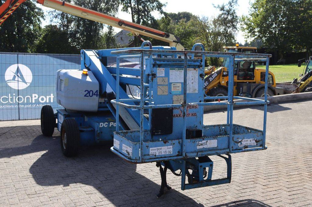 Genie Z45/25 Gelenkteleskoparbeitsbühne, elektrisch, 227 kg, 15,8 m, 2000