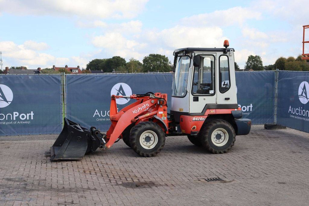 Wiellader Kubota R420N Diesel 29kW 2013
