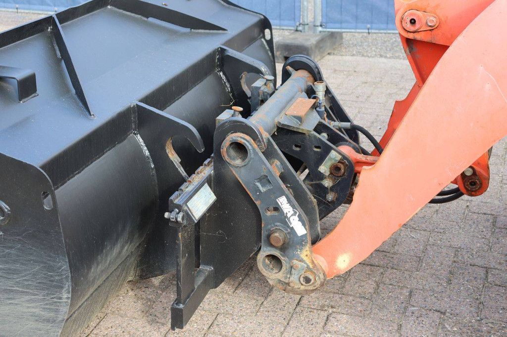 Wiellader Kubota R420N Diesel 29kW 2013