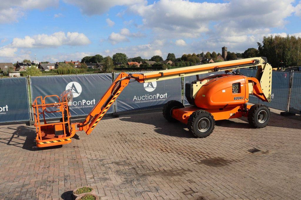 Knikarmhoogwerker JLG 600AJ Diesel 230kg 20.4m 2003