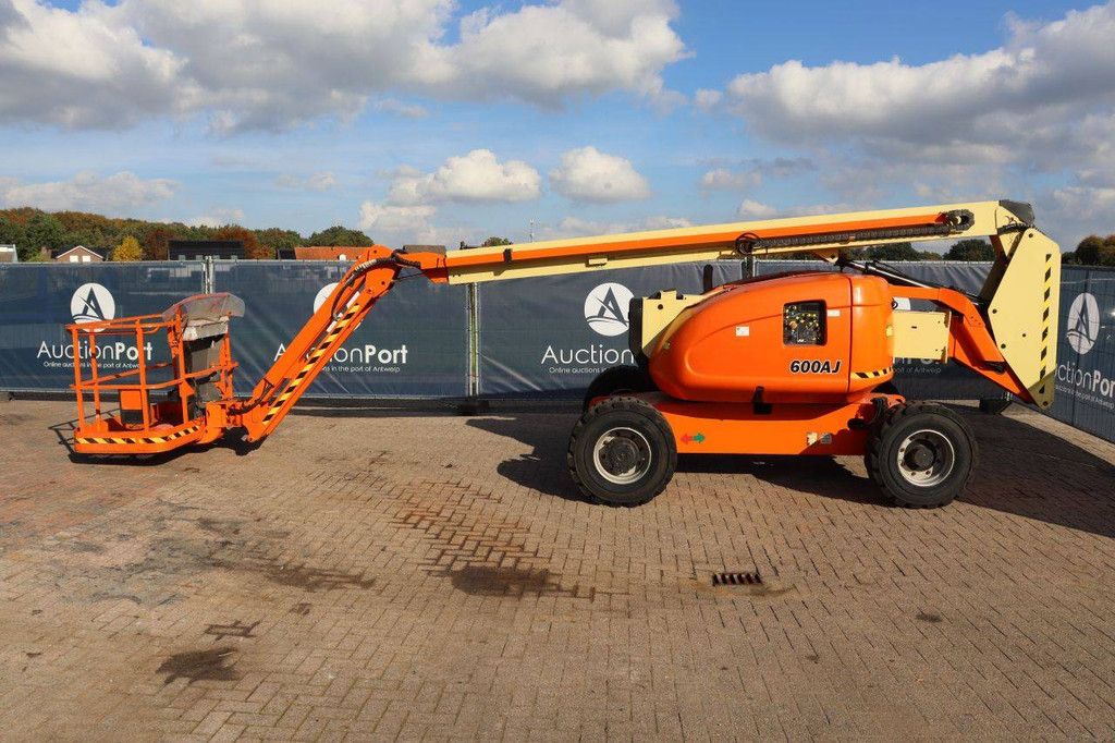 Knikarmhoogwerker JLG 600AJ Diesel 230kg 20.4m 2003