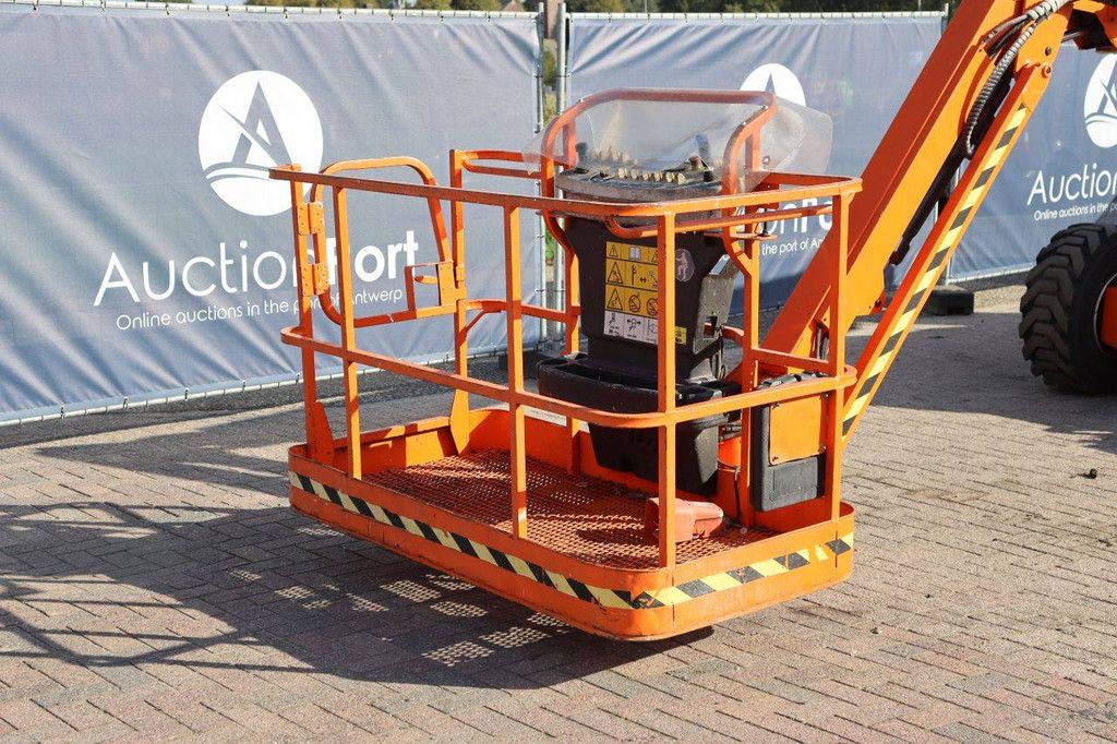 Knikarmhoogwerker JLG 600AJ Diesel 230kg 20.4m 2003