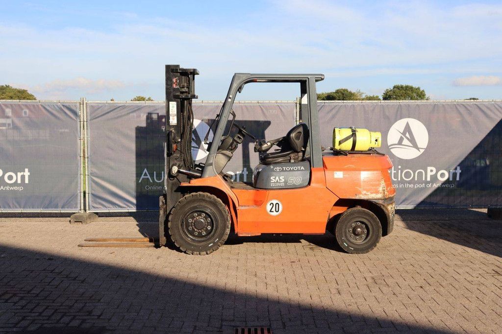 Heftruck Toyota 02-7FG45 LPG 5000kg 5.5m 2011