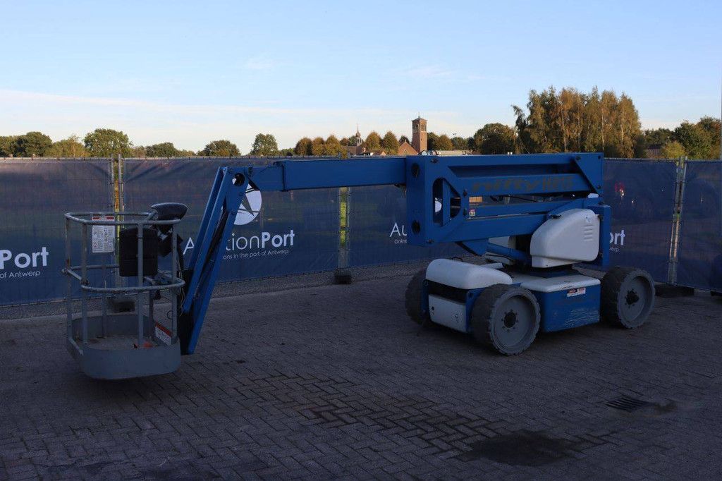 Niftylift HR15 NDE Articulated Boom Lift Electric+Diesel 225kg 15.6m 2007