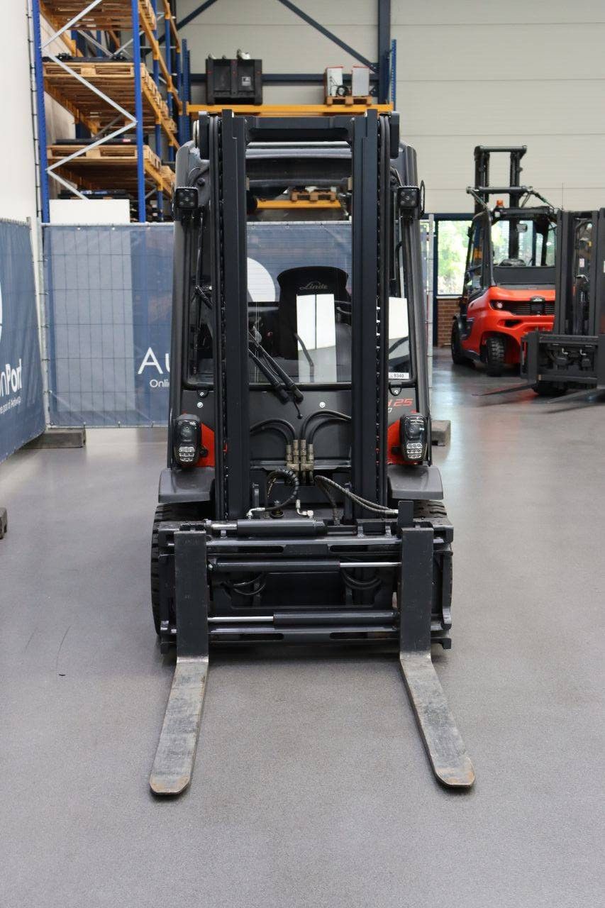 Linde H25D-02 Diesel Forklift 2500kg 3.15m 2017