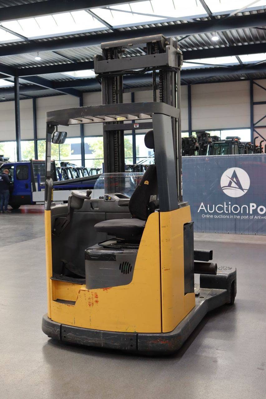 Atlet UFS250 Electric Reach Truck 2500kg 6.35m 2010