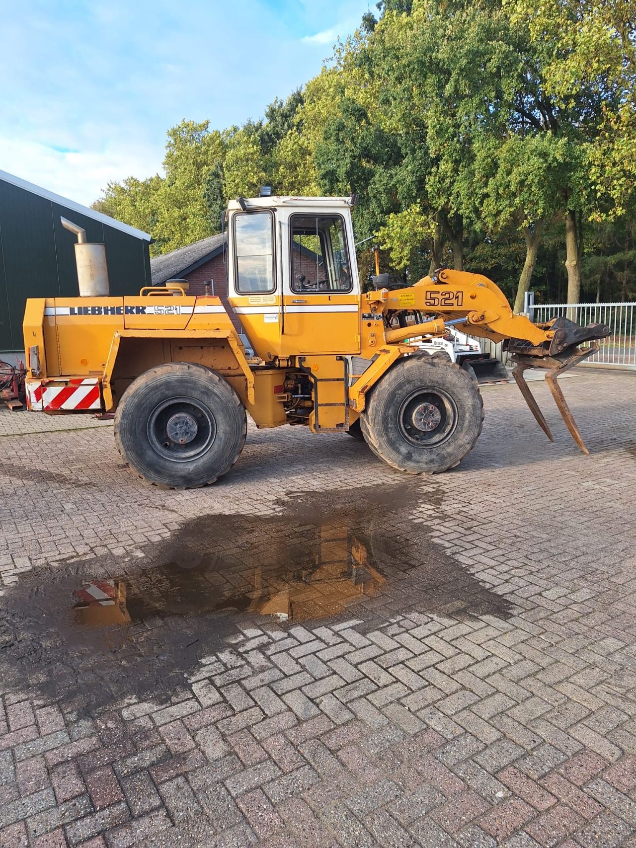 Te koop Liebherr L521
