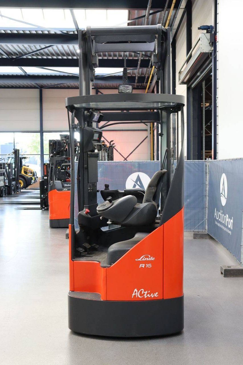 Linde R16X-03 Electric Reach Truck 1600kg 8.4m 2017
