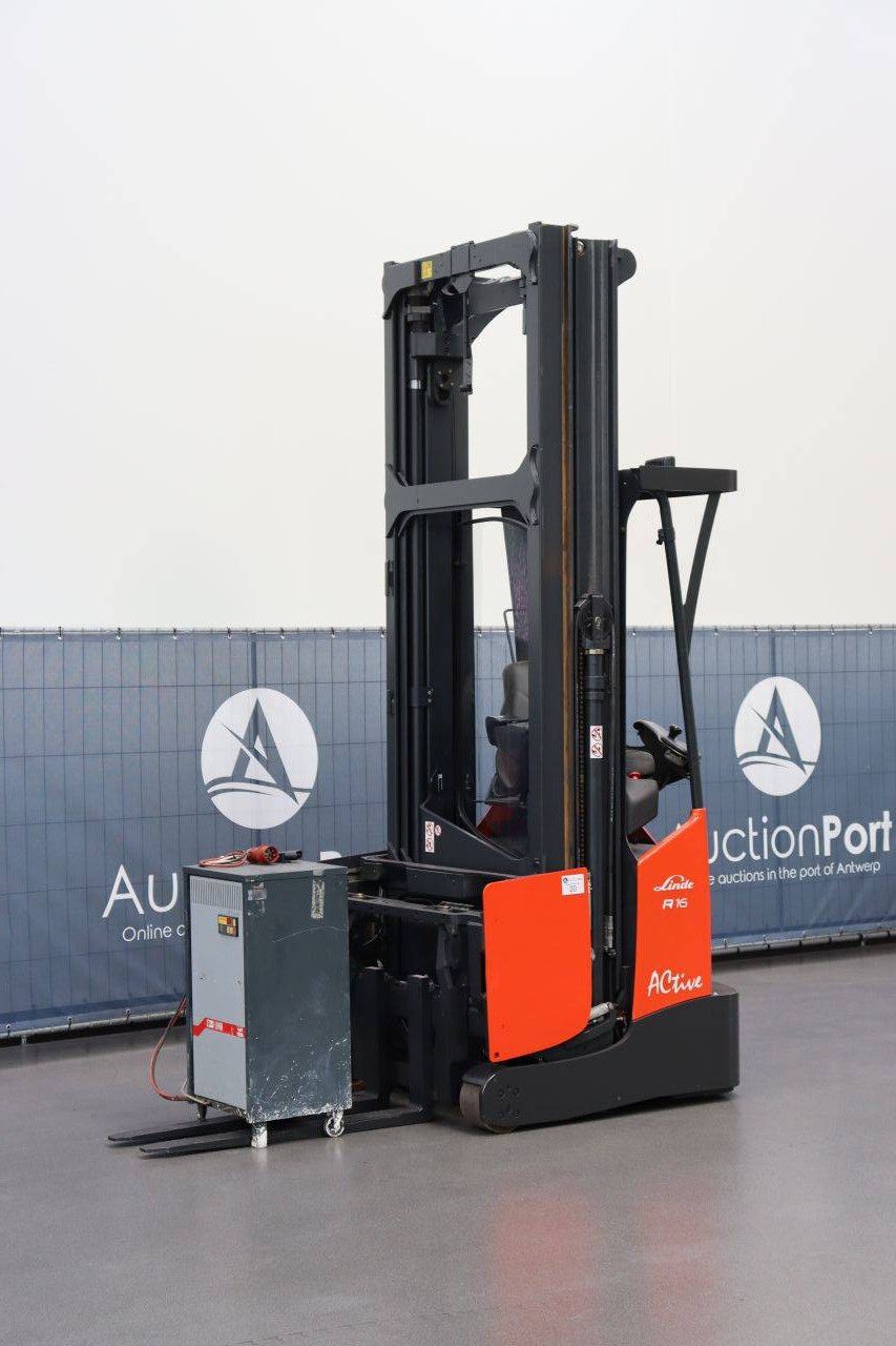Linde R16X-03 Electric Reach Truck 1600kg 8.4m 2017