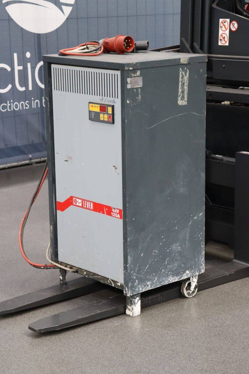 Linde R16X-03 Electric Reach Truck 1600kg 8.4m 2017