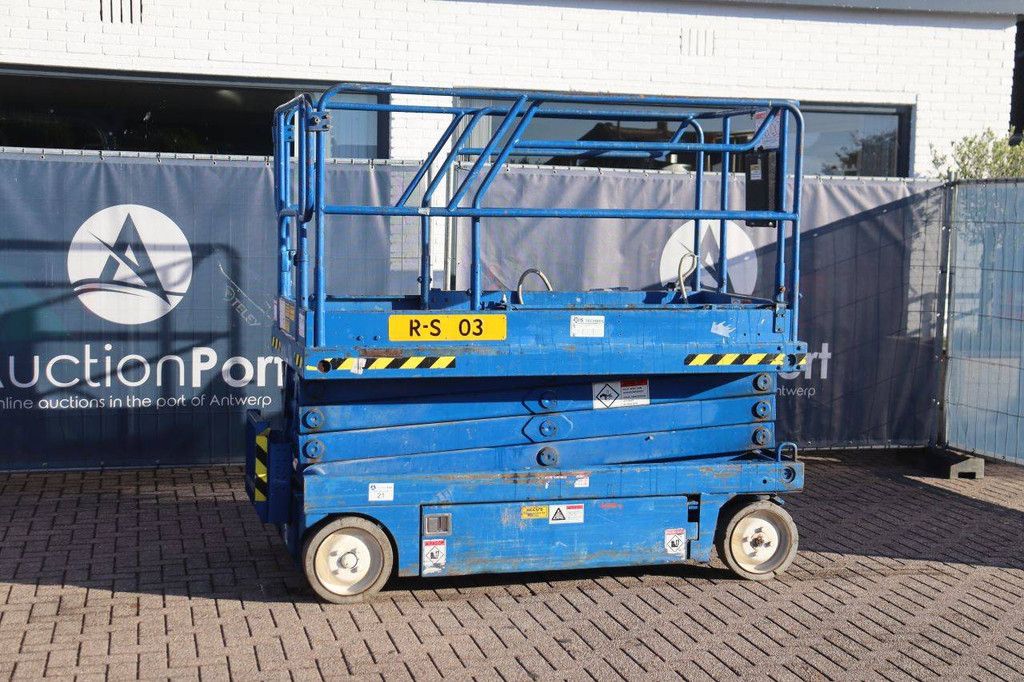 Scissor Lift Upright X26N Electric 9.92m 2000