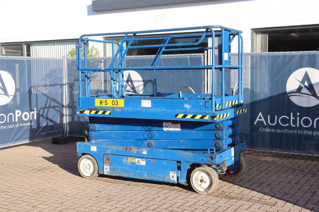 Scissor Lift Upright X26N Electric 9.92m 2000