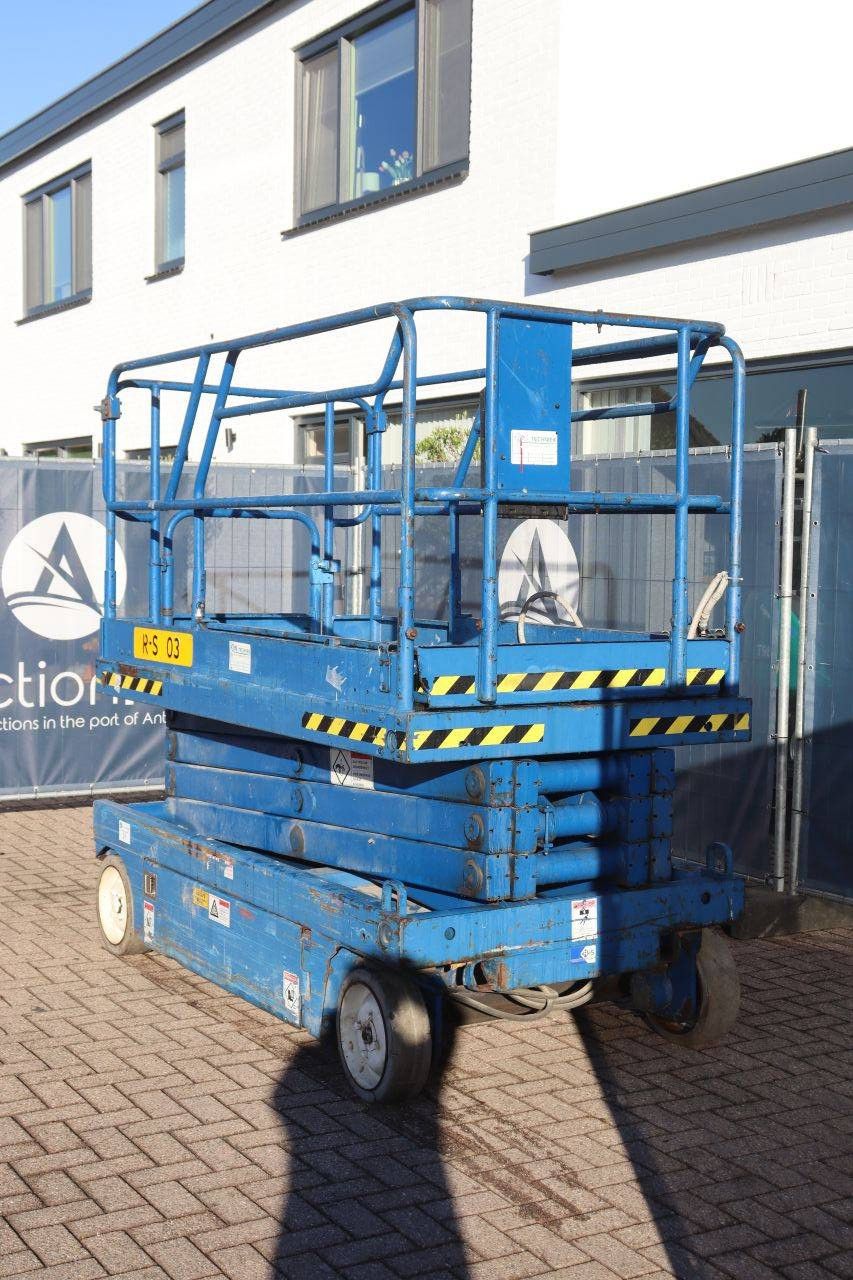 Scissor Lift Upright X26N Electric 9.92m 2000