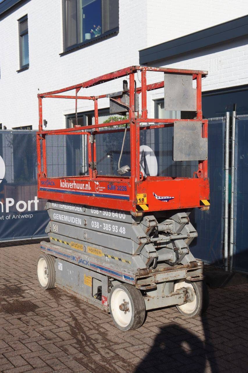 Schaarhoogwerker SkyJack SJ3226 Elektrisch 9.9m