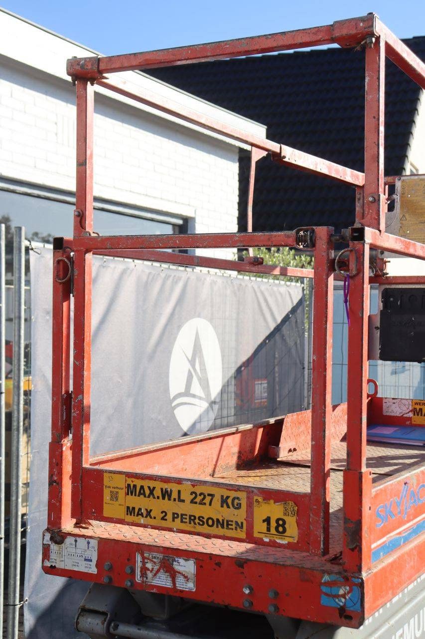 Schaarhoogwerker SkyJack SJ3226 Elektrisch 9.9m