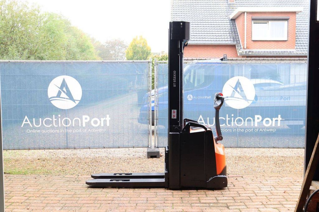 Toyota SWE160L Electric Stacker 1600kg 5.4m 2020