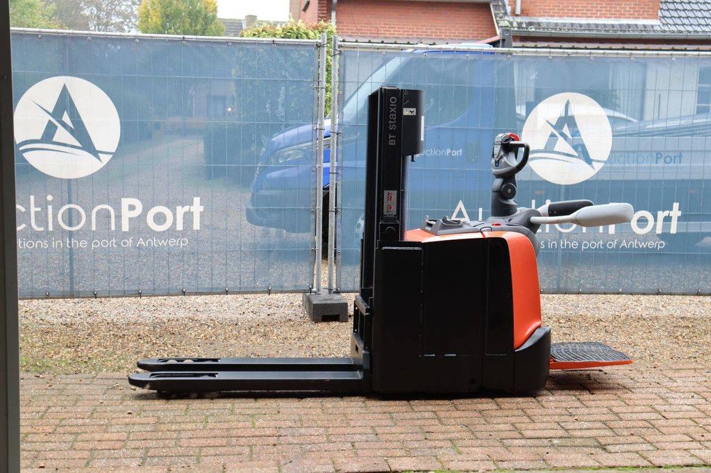 Toyota SPE200DN Electric Stacker 2000kg 2.1m 2018