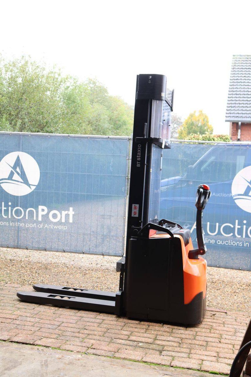 Toyota SWE200 Electric Stacker 2000kg 3.5m 2019