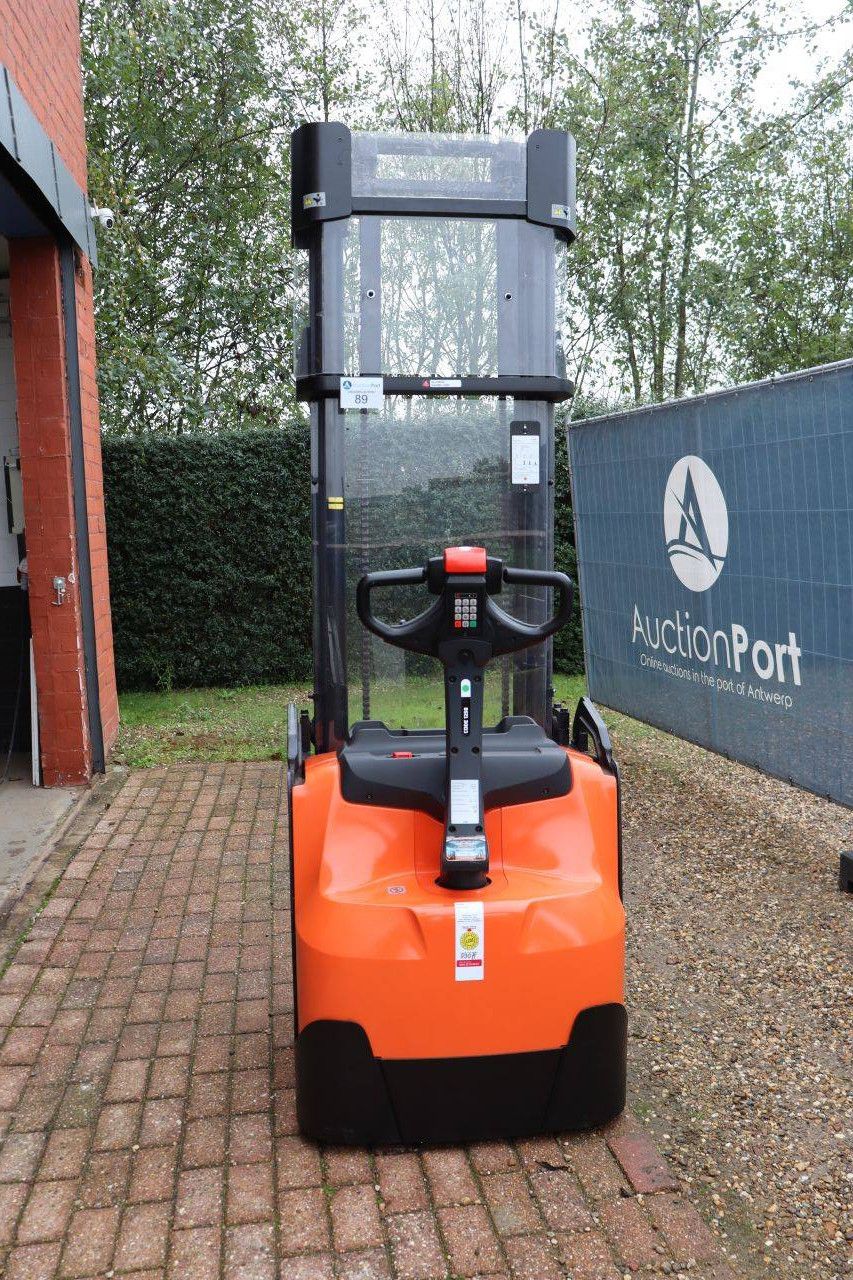Toyota SWE200 Electric Stacker 2000kg 3.5m 2019