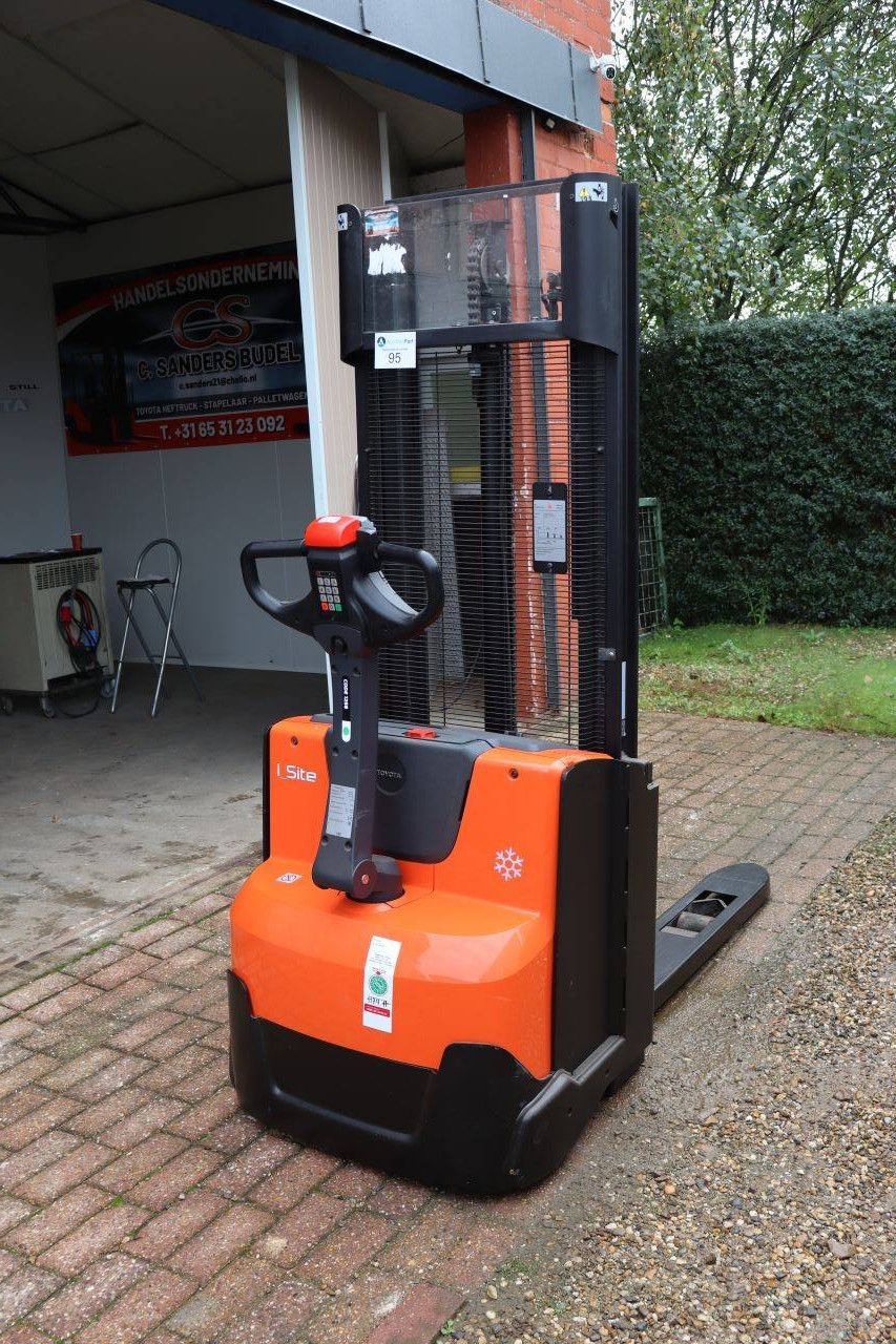 Stapler Toyota SWE120 Elektro 1200kg 2,9m 2018