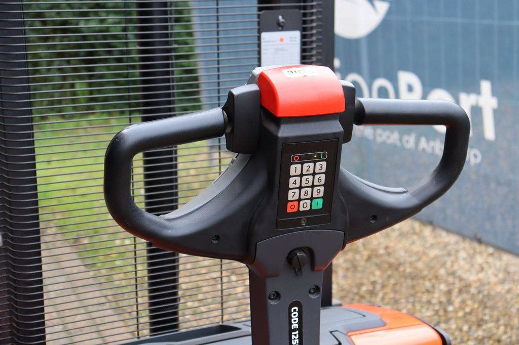 Stapler Toyota SWE120 Elektro 1200kg 2,9m 2018