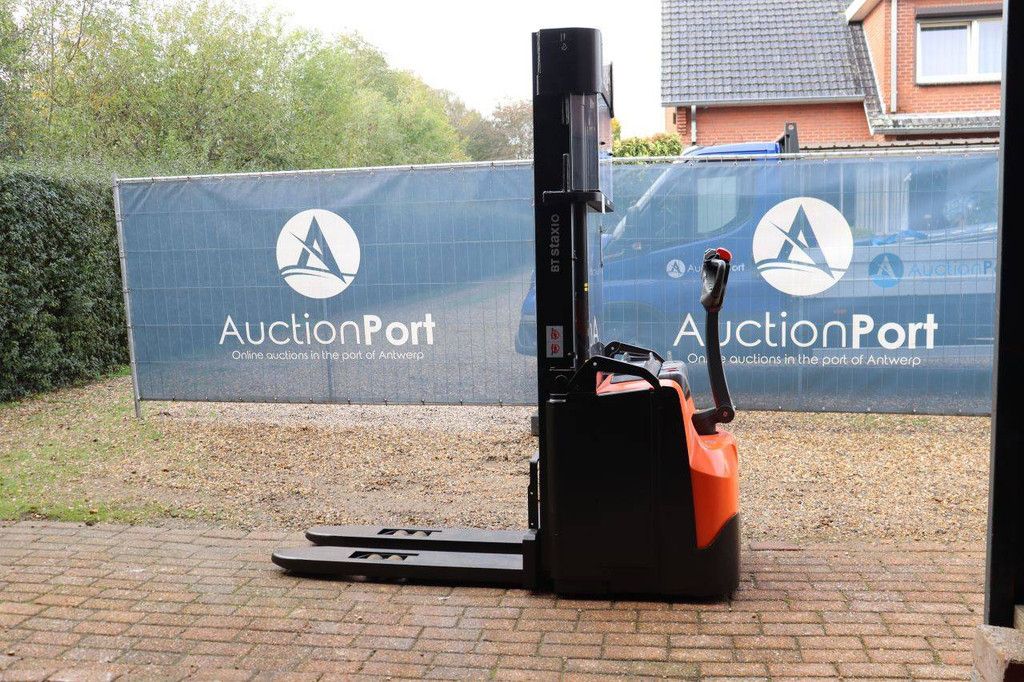 Toyota SWE200 Electric Stacker 2000kg 3.1m 2019