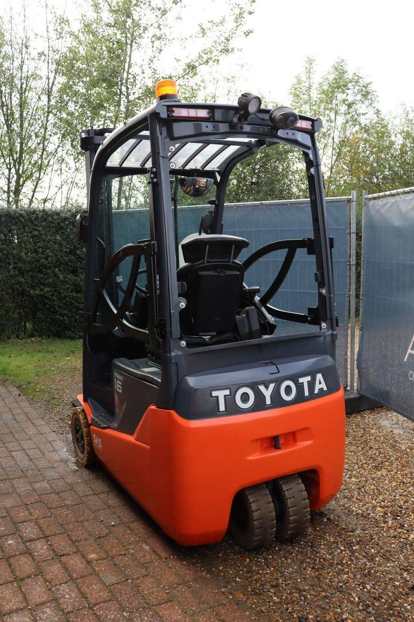 Toyota 8FBE16T Elektrogabelstapler, 1600 kg, 3,3 m, Baujahr 2018