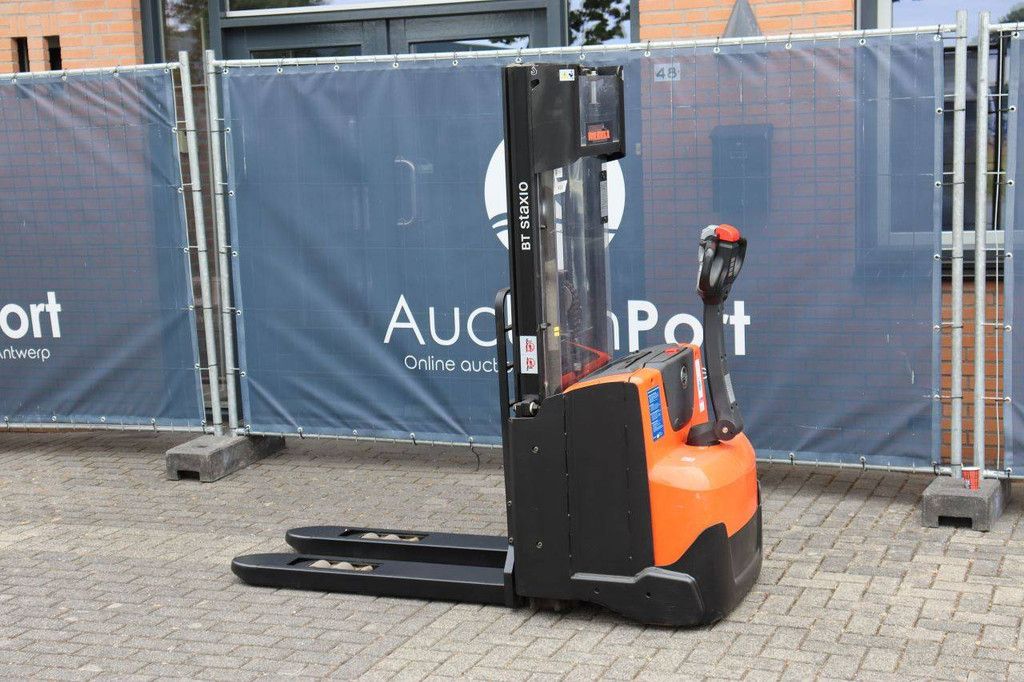 Stacker BT SWE140L Electric 1400kg 2.65m 2015
