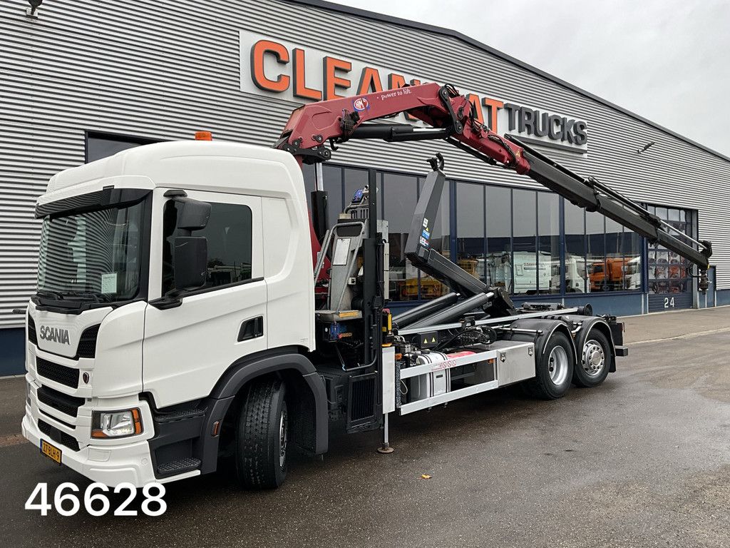 Scania P 360 HMF 22 Tonmeter laadkraan