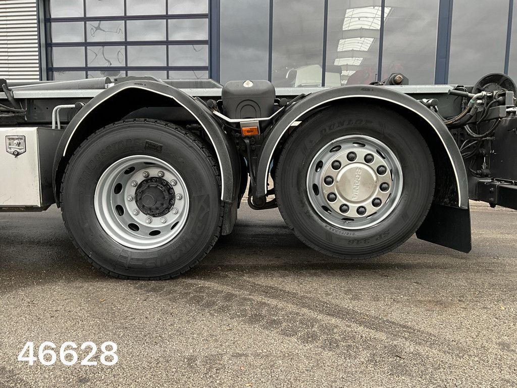 Scania P 360 HMF 22 Tonmeter laadkraan