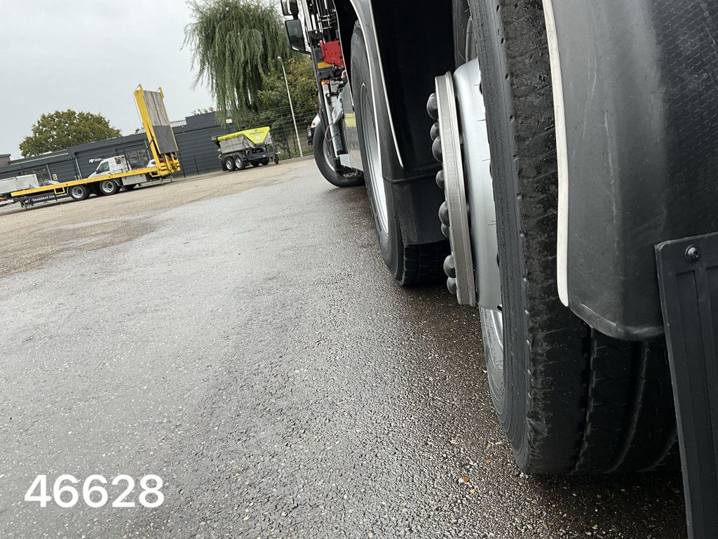 Scania P 360 HMF 22 Tonmeter laadkraan