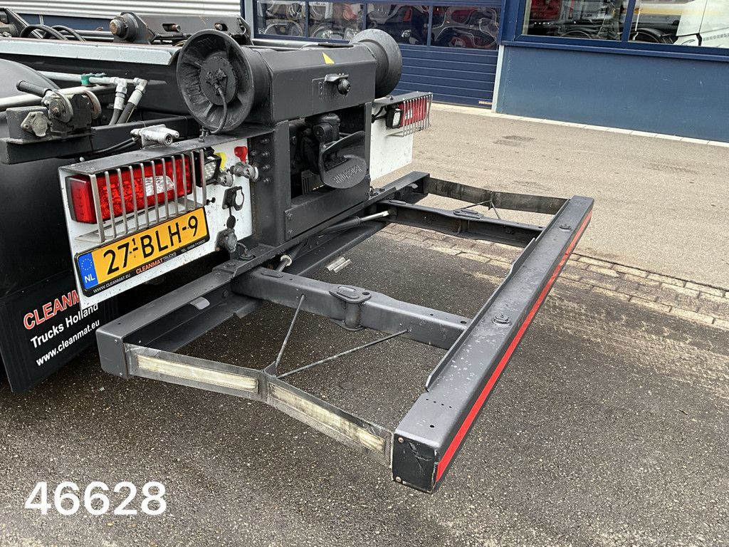 Scania P 360 HMF 22 Tonmeter laadkraan