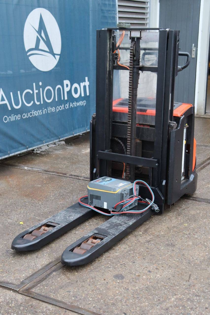 Stapler BT SWE200D Elektro 2000kg 2013
